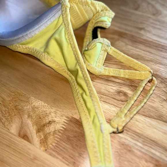 “D” L Vintage Betsey Johnson yellow rose bikini dollbaby retro dollbaby black - Picture 10 of 16